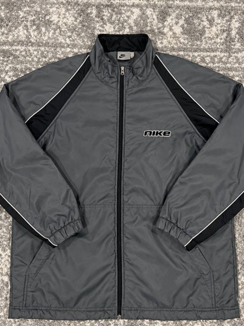 Nike Vintage Gray Black Full Zip Windbreaker Jacket Y2K
